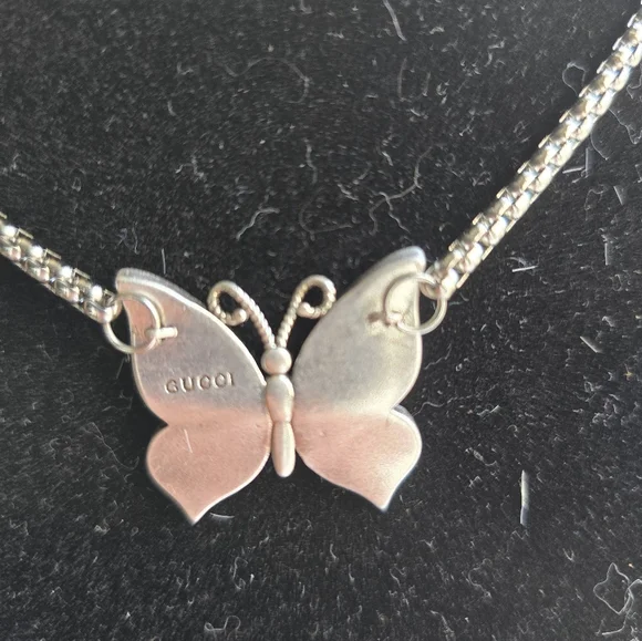 Gucci Butterfly Necklace - Picture 3 of 5
